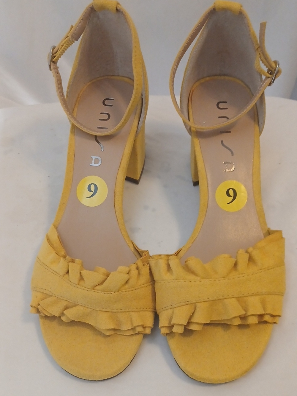 Unisa Fun Yellow Ruffled Suede Block Heel Sandals! Never Worn!